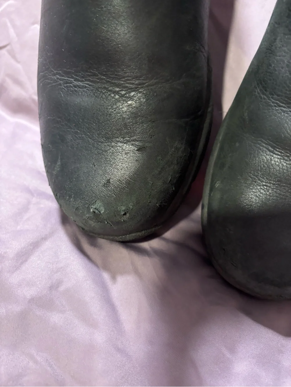 Men's Black Leather Chukka Boots with Pull Tabs